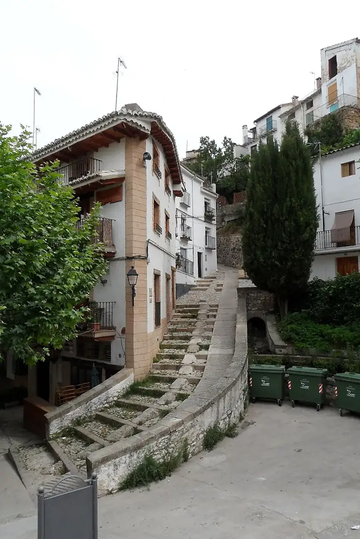 Calle de la Llera en el casco antiguo de Cazorla
