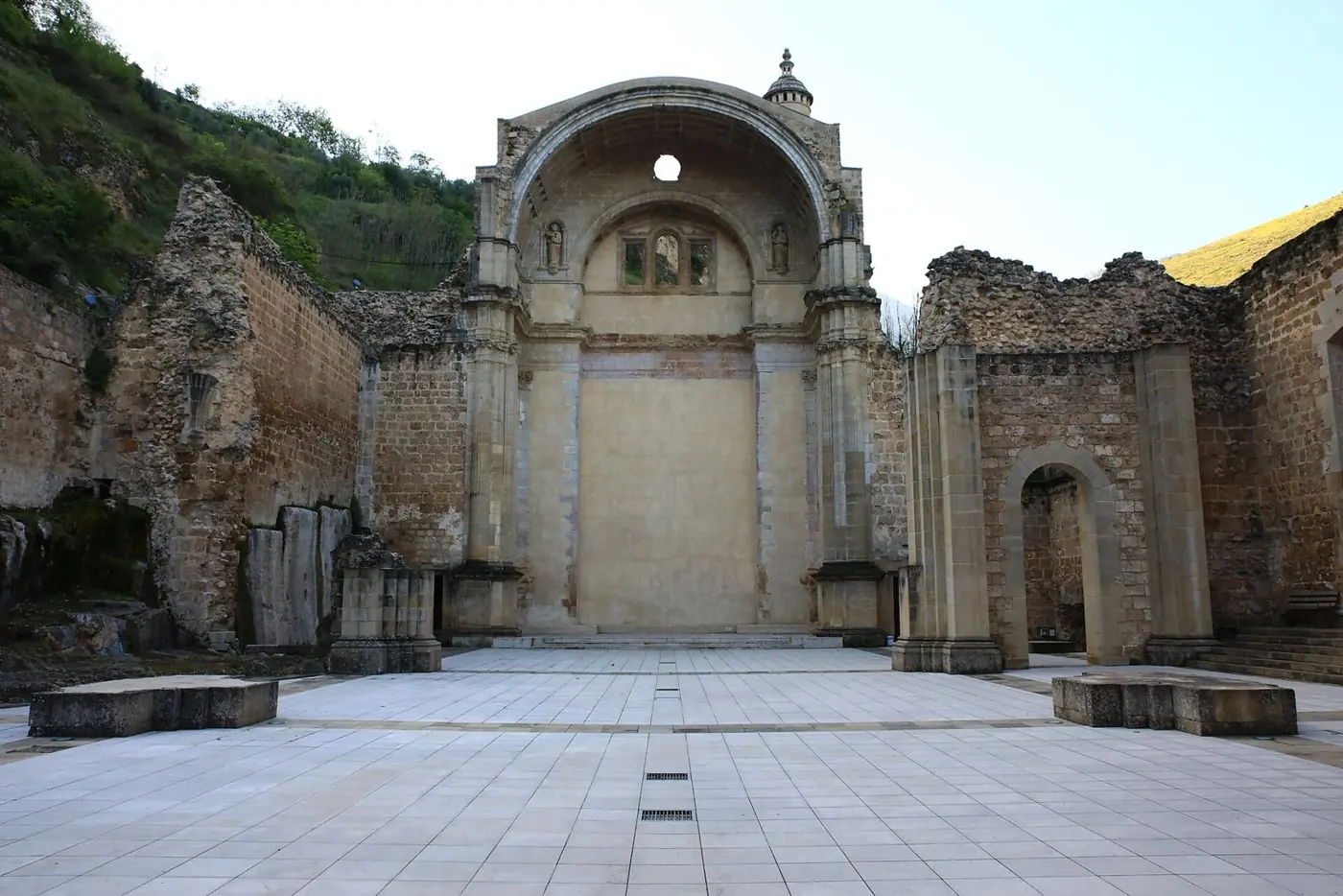 Ruinas de la iglesia de Santa María en Cazorla